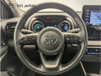 Photo 16 Toyota Yaris Hybride 116h Design RDS PACK 1.5 116 ch