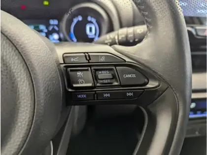 Photo 17 Toyota Yaris Hybride 116h Design RDS PACK 1.5 116 ch