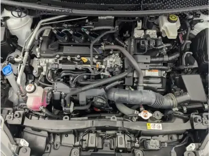 Photo 23 Toyota Yaris Hybride 116h Design RDS PACK 1.5 116 ch