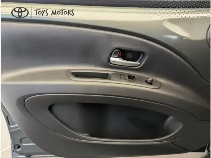 Photo 14 Toyota Aygo 1.0 VVT-i 72 Design S-CVT