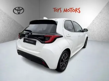 Photo 6 Toyota Yaris Hybride 116h Design