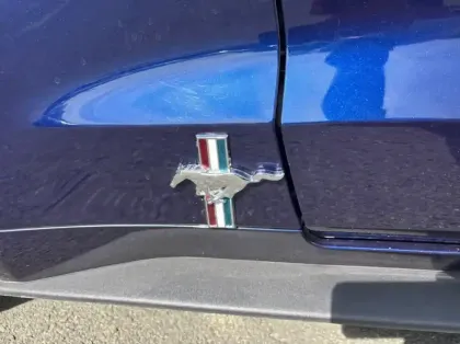 Photo 29 Ford Mustang Fastback 5.0 V8 450ch 55