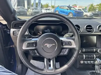 Photo 6 Ford Mustang Fastback 5.0 V8 450ch 55