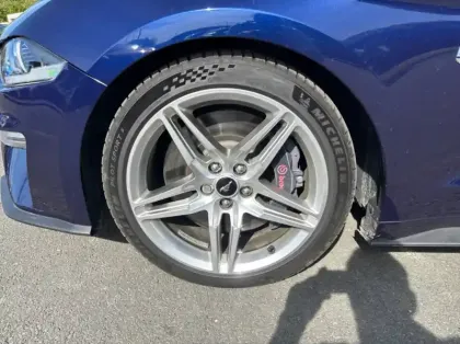 Photo 13 Ford Mustang Fastback 5.0 V8 450ch 55