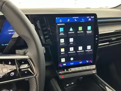 Photo 17 Renault Austral E-Tech full hybrid 200 GSR2 Techno 5p