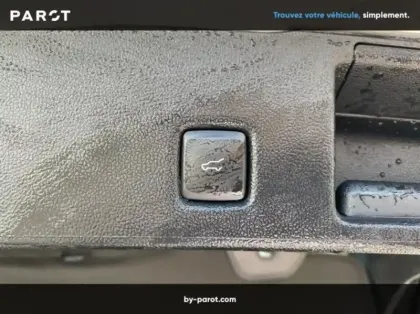 Photo 18 Ford Kuga 2.5 Duratec 190ch FHEV E85 ST-Line X BVA