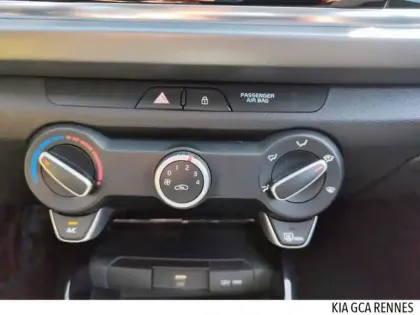 Photo 10 Kia Rio  1.0 T-GDI 100ch Active