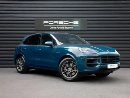 Photo 6 Porsche Cayenne  3.0 V6 470ch E-Hybrid