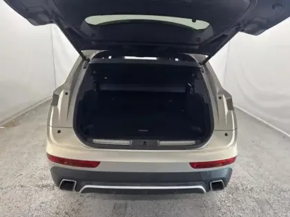 Photo 6 DS DS 7  Crossback E-TENSE 4x4 300ch Grand Chic