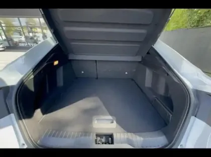 Photo 11 Renault Arkana  1.6 E-Tech hybride 145ch Engineered -22