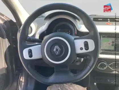 Photo 26 Renault Twingo  E-Tech Electric Techno R80 Achat Intégral GPS Camera
