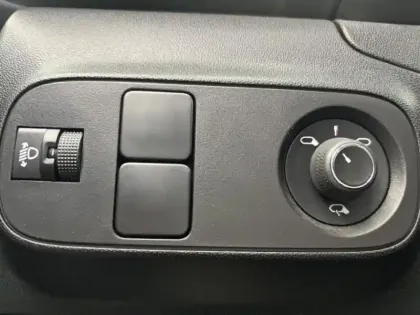 Photo 13 Citroën C3  1.2 PureTech 83ch S&S Feel Pack