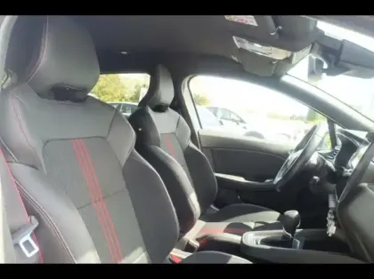 Photo 9 Renault Clio  1.6 E-Tech hybride 140ch RS Line -21N