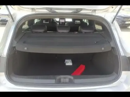 Photo 11 Renault Clio  1.6 E-Tech hybride 140ch RS Line -21N