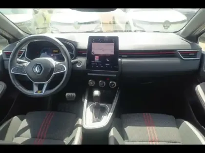 Photo 8 Renault Clio  1.6 E-Tech hybride 140ch RS Line -21N