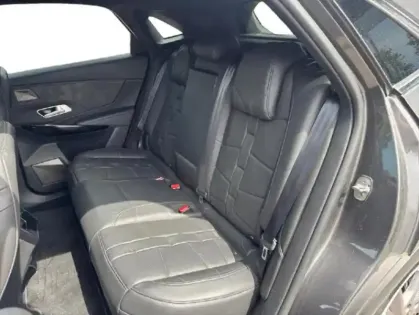 Photo 12 DS DS 7  Crossback E-TENSE 4x4 300ch Grand Chic