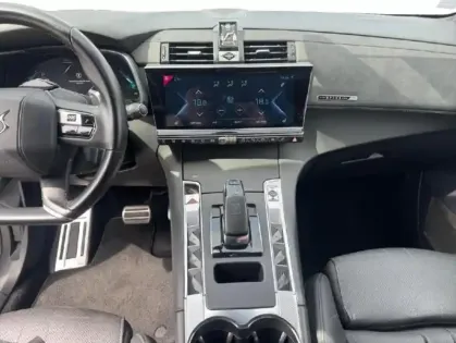 Photo 11 DS DS 7  Crossback E-TENSE 4x4 300ch Grand Chic
