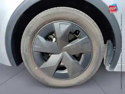 Photo 9 Toyota Prius  Rechargeable 2.0 Hybride Rechargeable 223ch Dynamic