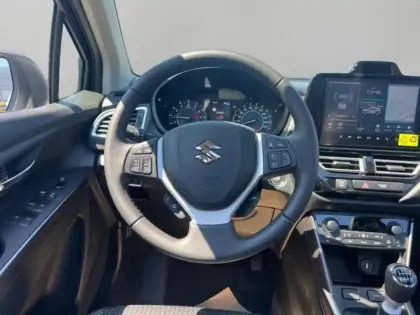 Photo 11 Suzuki S-Cross  1.4 Boosterjet Hybrid 129ch Style MY24