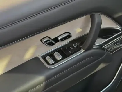 Photo 10 Land rover Range Rover  4.4 P530 530ch Autobiography SWB