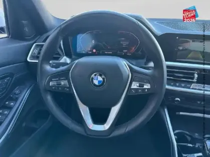 Photo 11 BMW Serie 3 Série 3 320dA 190ch Luxury
