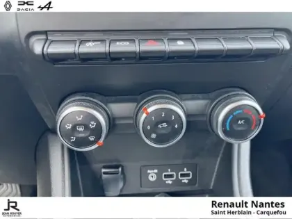 Photo 11 Renault Captur  1.0 TCe 90ch Evolution