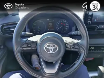 Photo 8 Toyota Yaris  116h France 5p