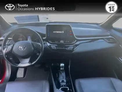 Photo 7 Toyota C-HR  122h Distinctive 2WD E-CVT RC18