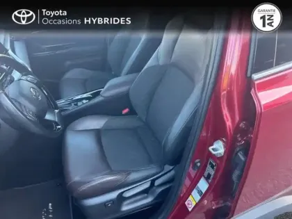 Photo 5 Toyota C-HR  122h Distinctive 2WD E-CVT RC18