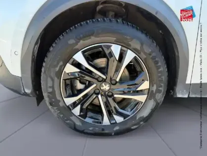 Photo 9 Peugeot 2008  e- 136ch GT