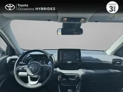 Photo 7 Toyota Yaris  116h Design 5p