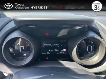 Photo 13 Toyota Yaris  116h Design 5p