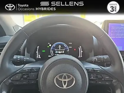 Photo 12 Toyota Yaris  116h Design 5p MC24