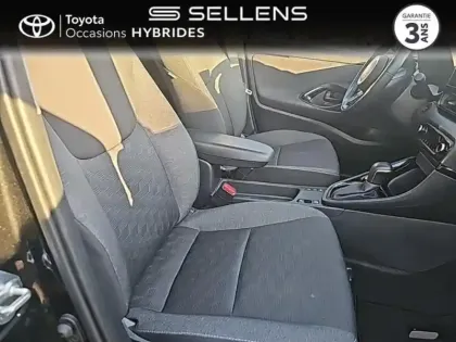 Photo 5 Toyota Yaris  116h Design 5p MC24