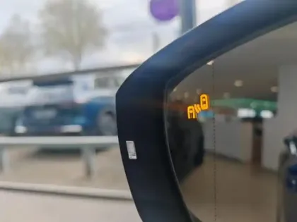 Photo 7 Volkswagen T-cross  1.0 TSI 110ch Active