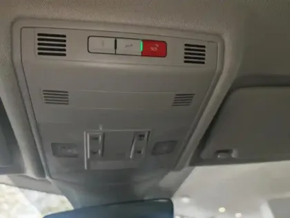 Photo 5 Volkswagen T-cross  1.0 TSI 110ch Active