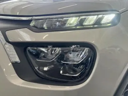 Photo 11 Citroën C3  1.2 PureTech 110ch S&S Shine Pack  EAT6