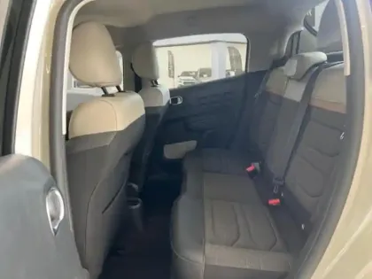 Photo 9 Citroën C3  1.2 PureTech 110ch S&S Shine Pack  EAT6