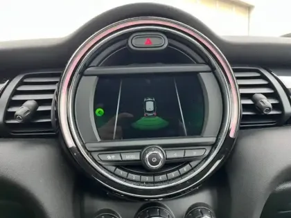 Photo 7 Mini Mini  Cooper 136ch  Edition Greenwich BVA7