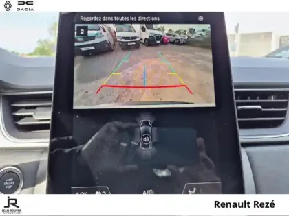 Photo 14 Renault Captur  1.6 E-Tech full hybrid 145ch Techno