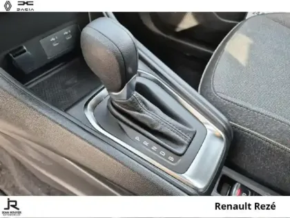 Photo 5 Renault Captur  1.6 E-Tech full hybrid 145ch Techno