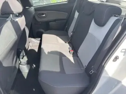 Photo 10 Toyota Yaris  70 VVT-i Active 5p MY19