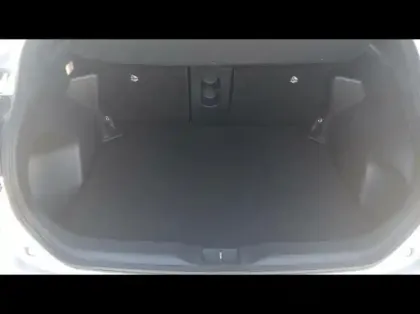 Photo 8 Toyota Yaris  Cross 116h Design Cargo MY22 AWD-i