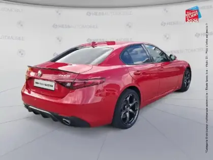 Photo 5 Alfa Romeo Giulia  2.2 JTD 210ch Veloce Q4 AT8 MY20