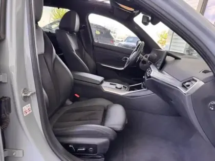 Photo 8 BMW Serie 3 Série 3 Touring 320dA xDrive 190ch M Sport