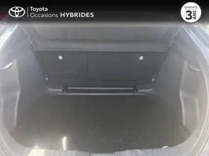 Photo 9 Toyota C-HR  1.8 Hybride 140ch Design MY25