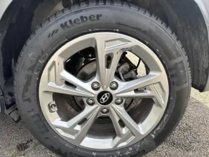 Photo 11 Hyundai Kona  1.0 T-GDi 120ch Hybrid 48V Creative