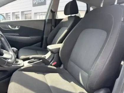 Photo 8 Hyundai Kona  1.0 T-GDi 120ch Hybrid 48V Creative