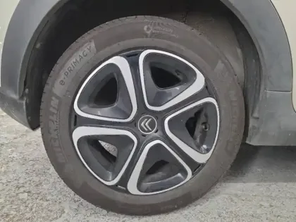 Photo 6 Citroën C3  1.2 PureTech 83ch S&S Feel Pack