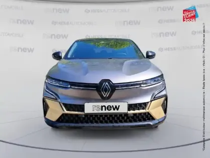 Photo 16 Renault Megane  E-Tech Electric EV60 220ch Iconic super charge -C